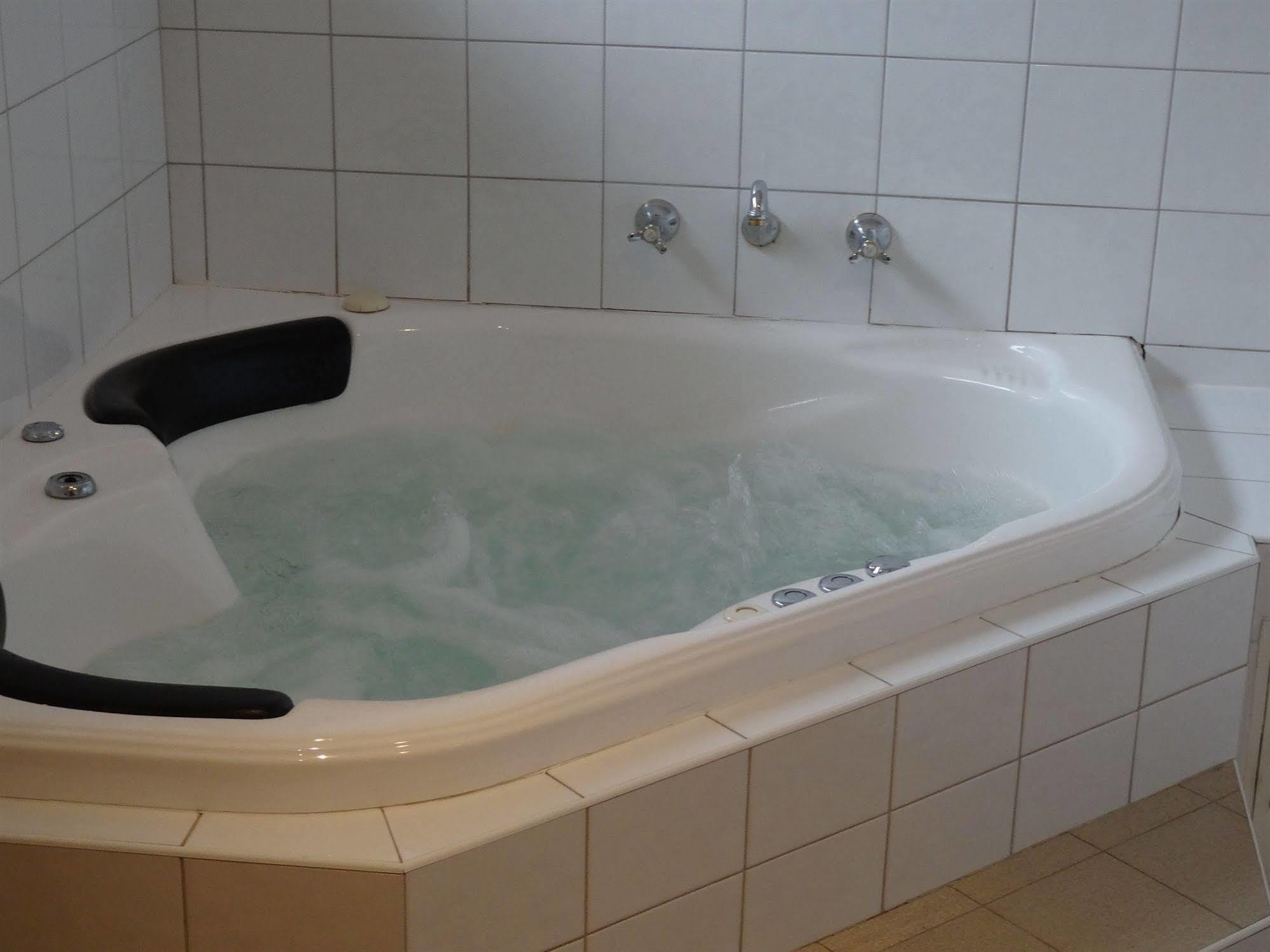 Sunshine Motor Inn Ardeer Eksteriør billede